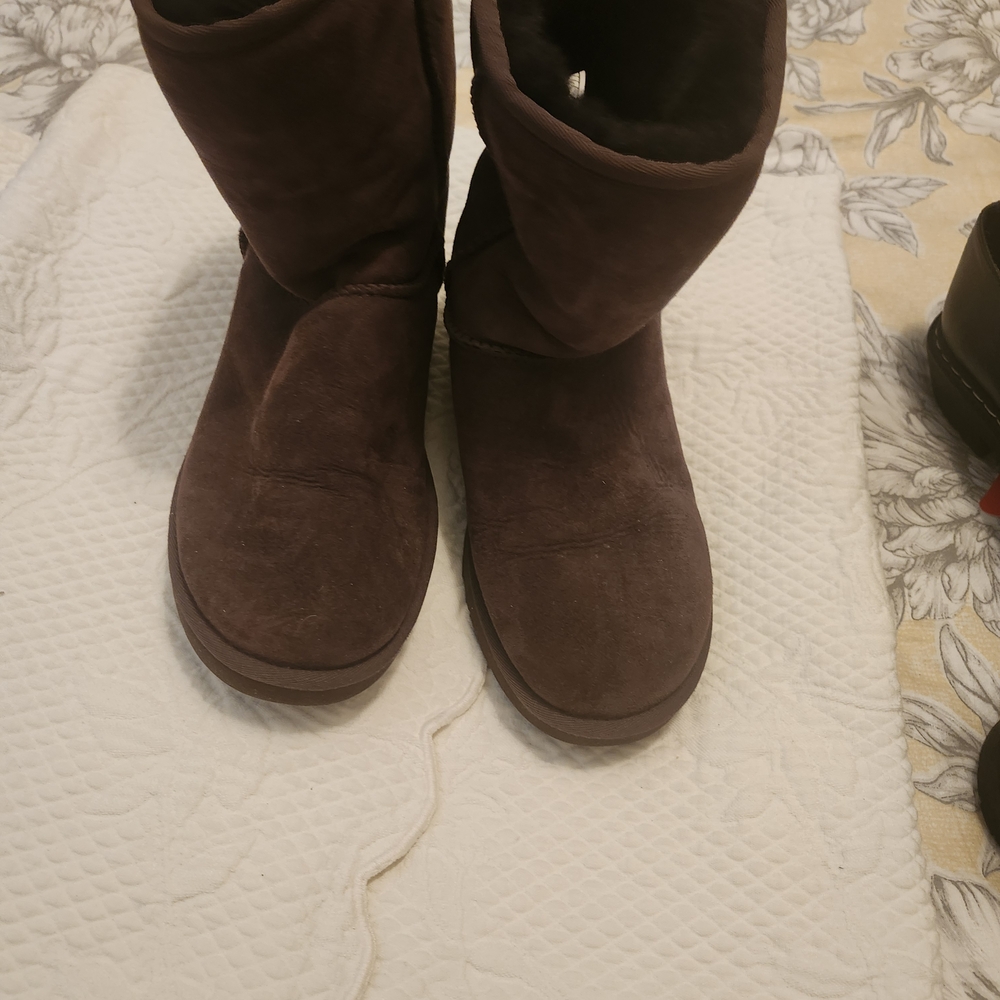 UGG Chocolate Brown Winter Boots